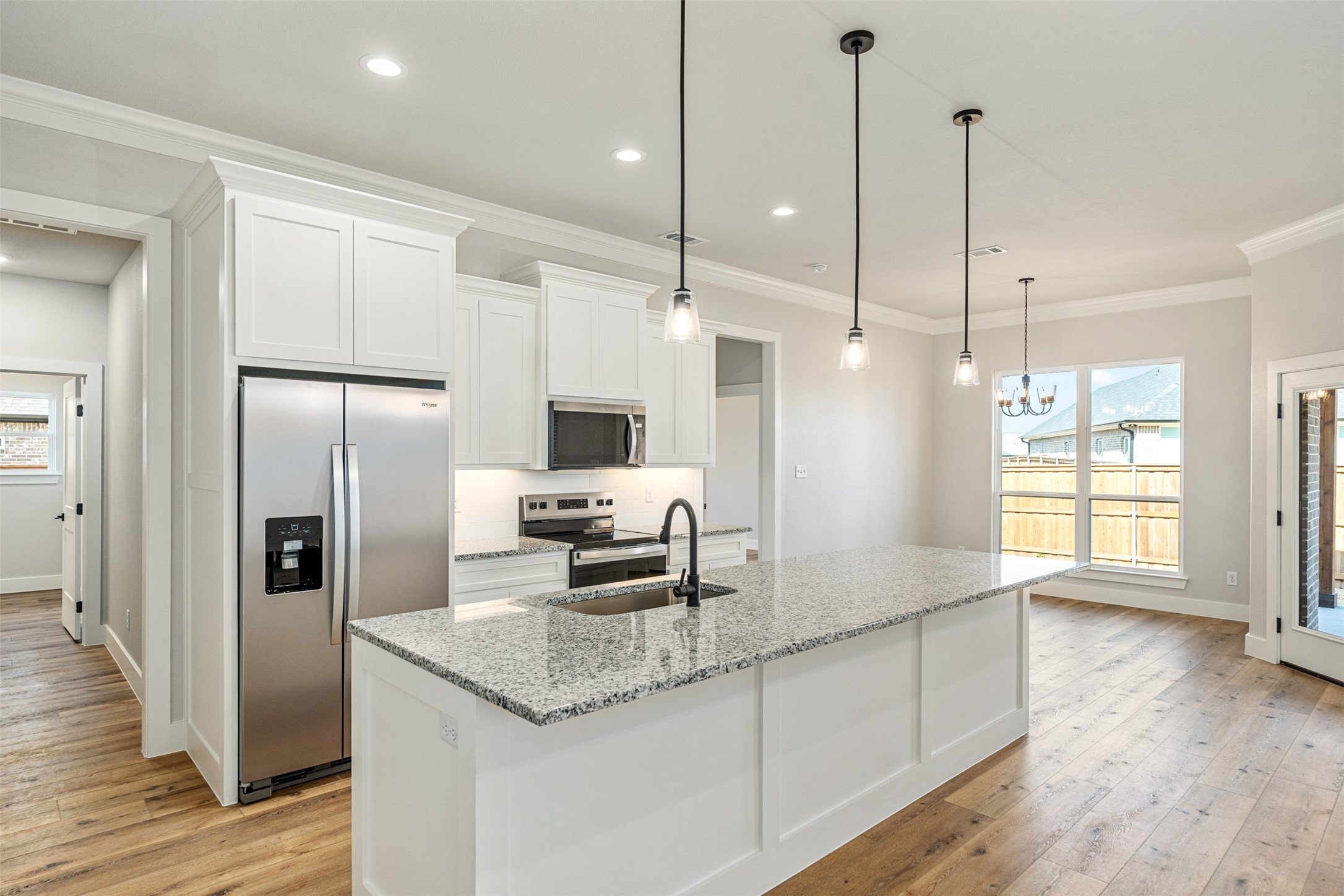 502 Limestone Circle Mabank TX 75147