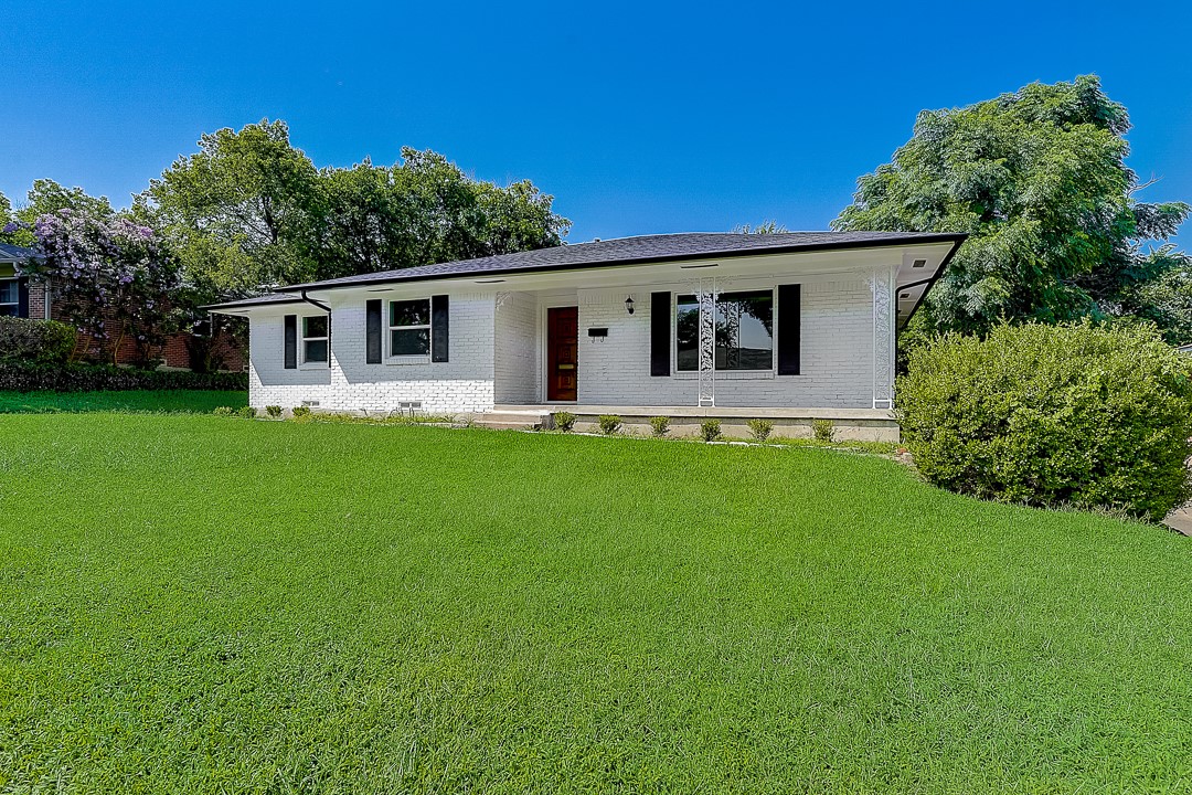 2327 Saint Francis Avenue Dallas TX 75228