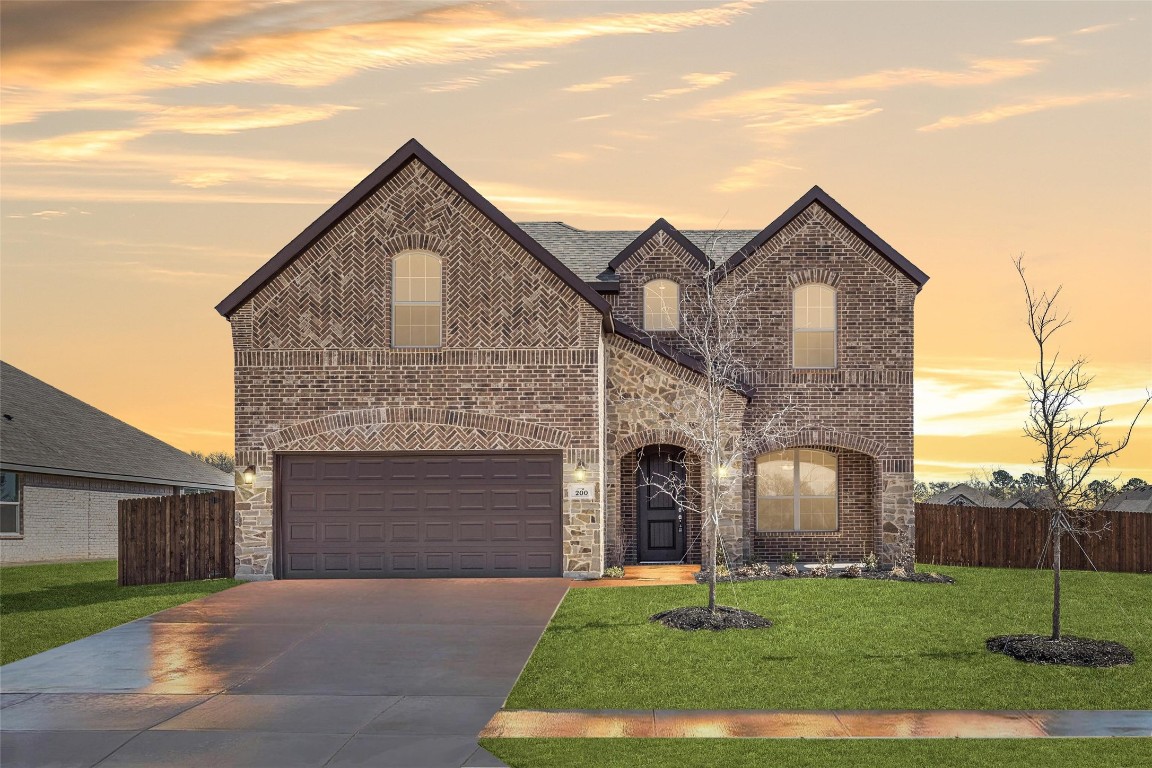 200 Magnolia Drive Azle TX 76020