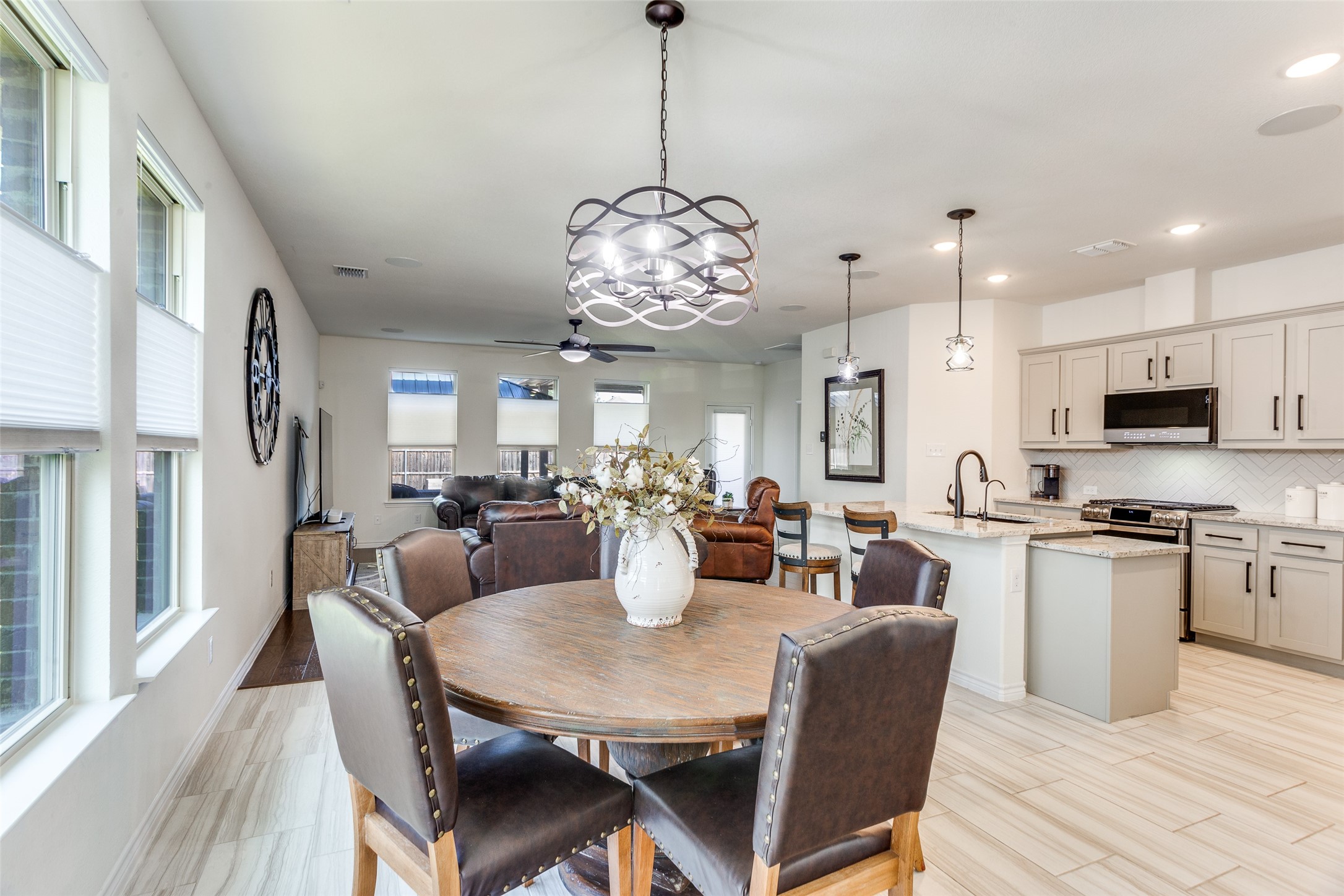 3907 Bendale Road Benbrook TX 76116