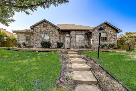612 Austin Drive Desoto TX 75115