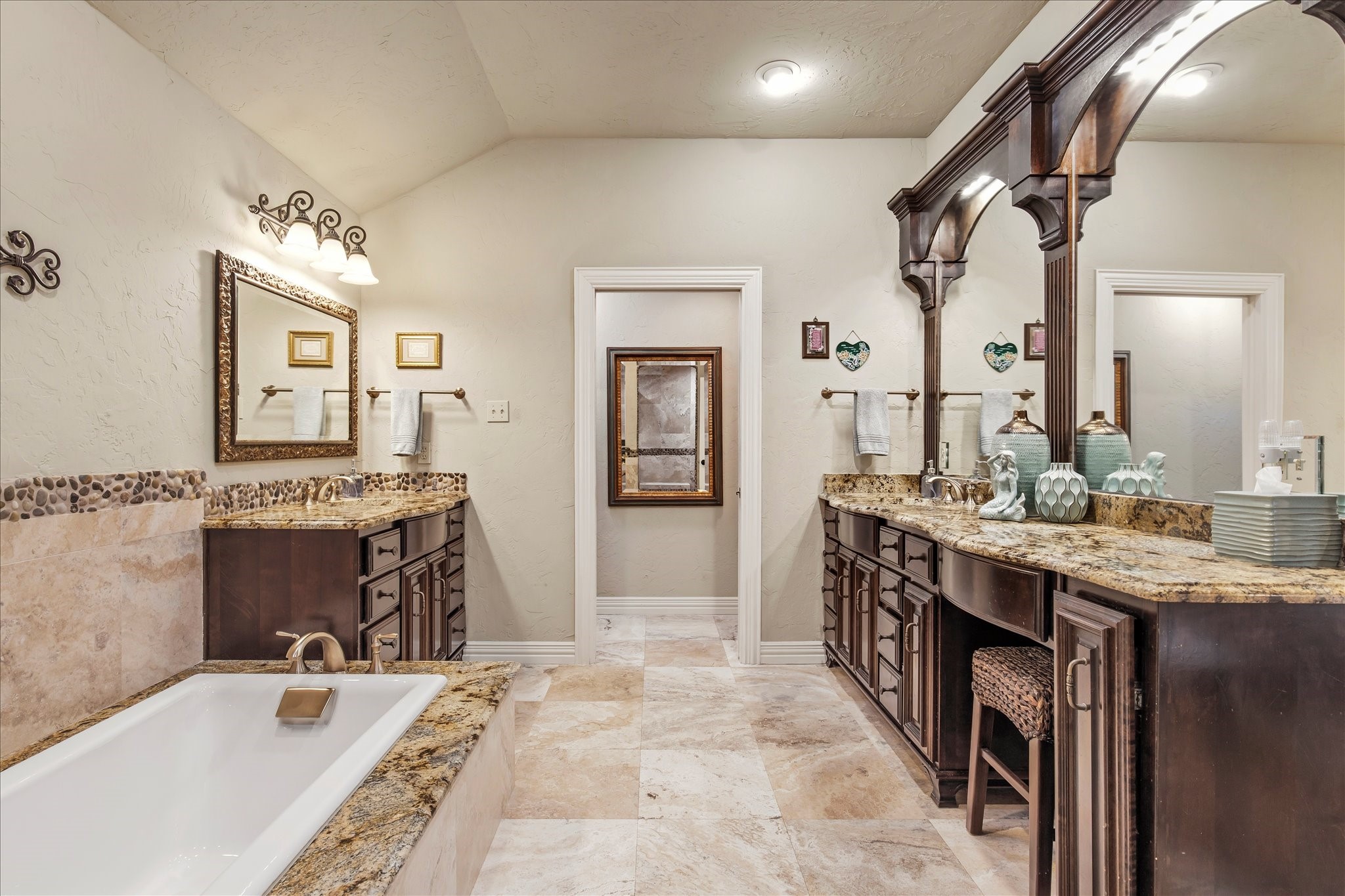 1107 Chesterton Drive Richardson TX 75080