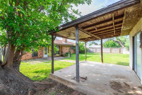 1424 Sunset Drive Baird TX 79504