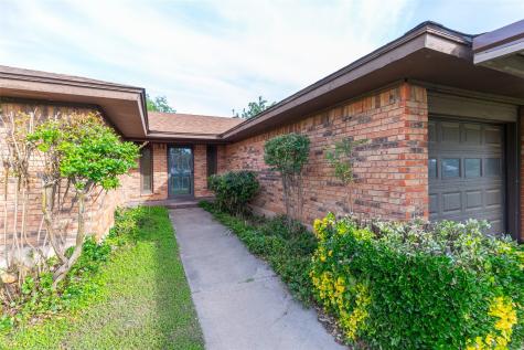 1424 Sunset Drive Baird TX 79504