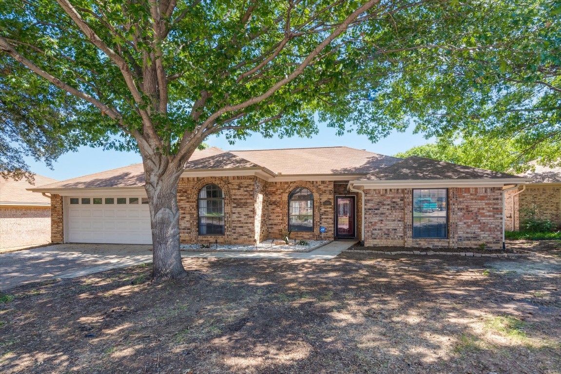 5348 Bob Drive North Richland Hills TX 76180