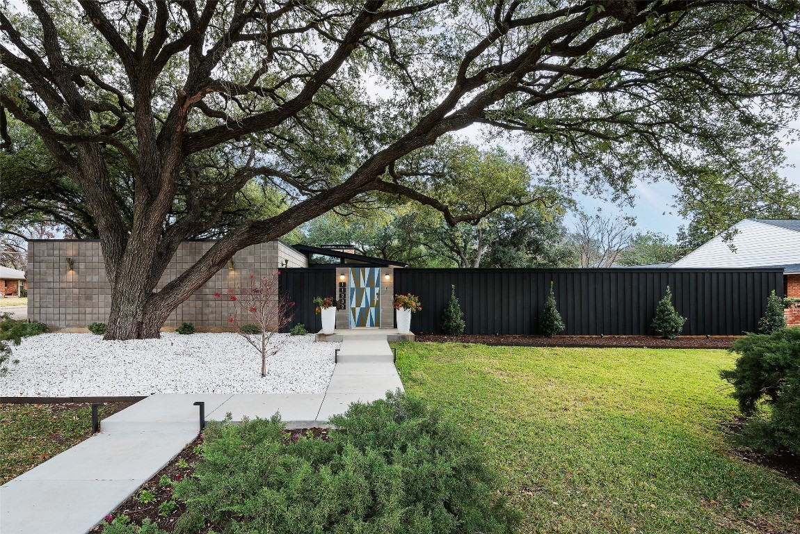 11232 Pinocchio Drive Dallas TX 75229