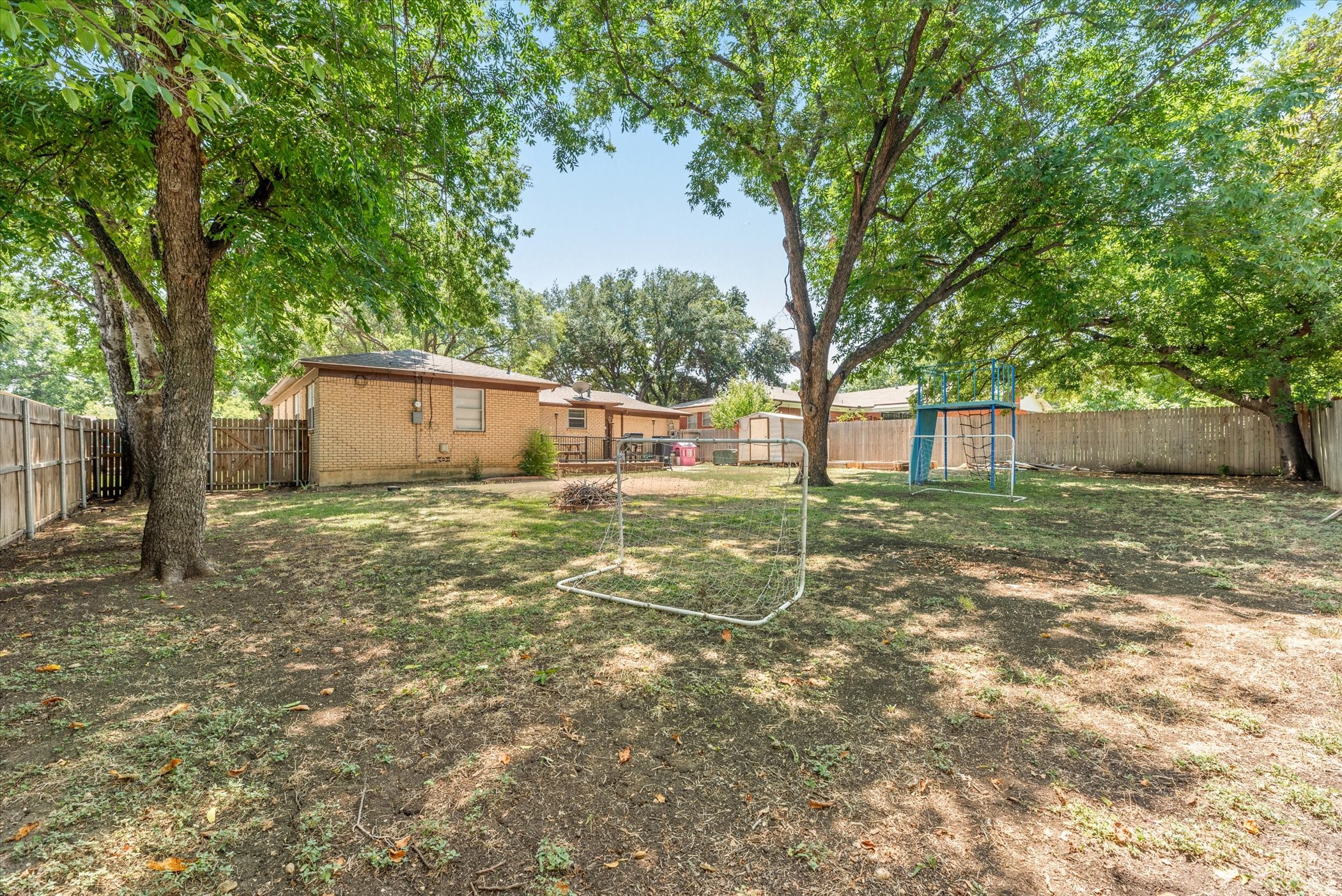 4709 Nadine Drive Haltom City TX 76117