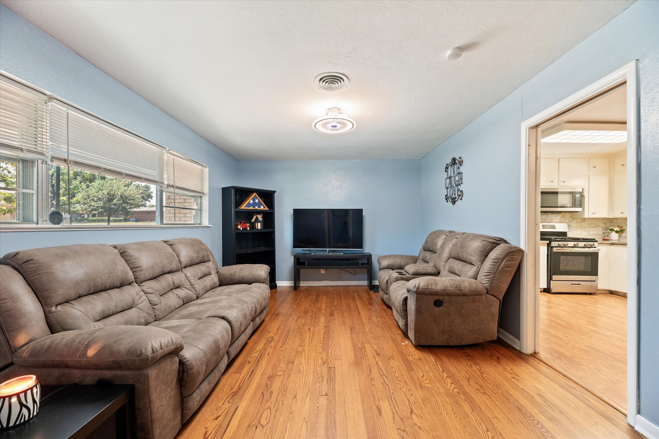 4709 Nadine Drive Haltom City TX 76117