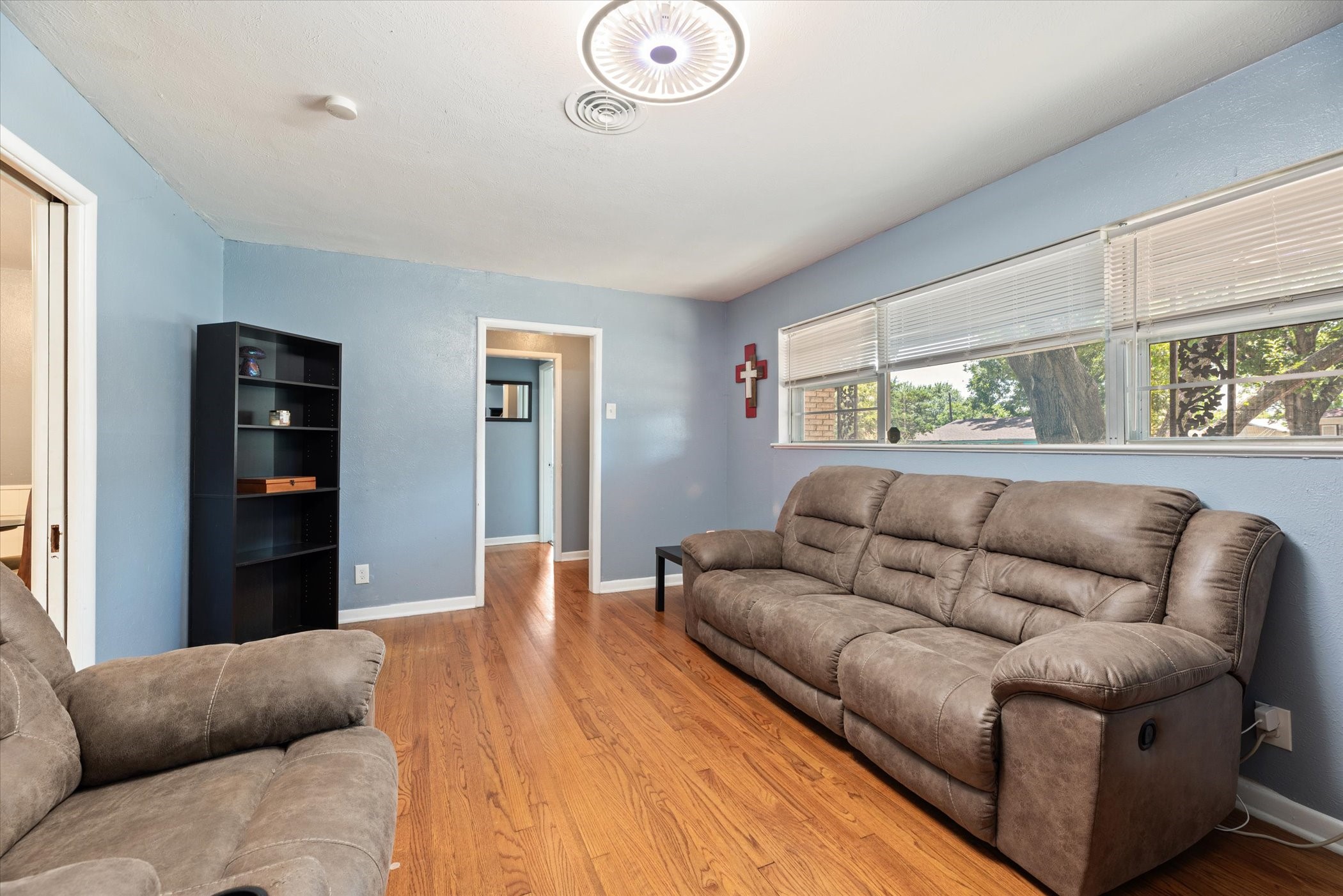 4709 Nadine Drive Haltom City TX 76117