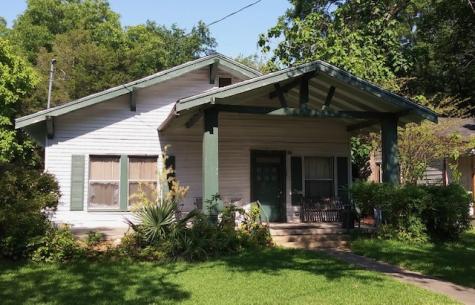 1326 S Walnut Street Sherman TX 75090