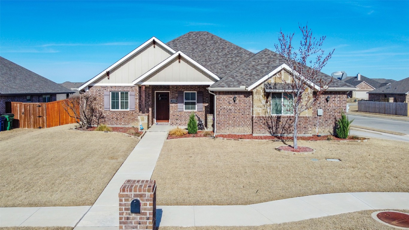 4908 Stratford Place Drive Sanger TX 76266