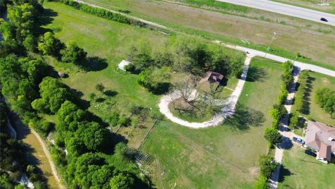 1542 W Reindeer Road Lancaster TX 75146