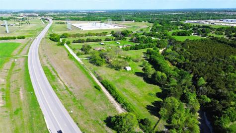 1542 W Reindeer Road Lancaster TX 75146
