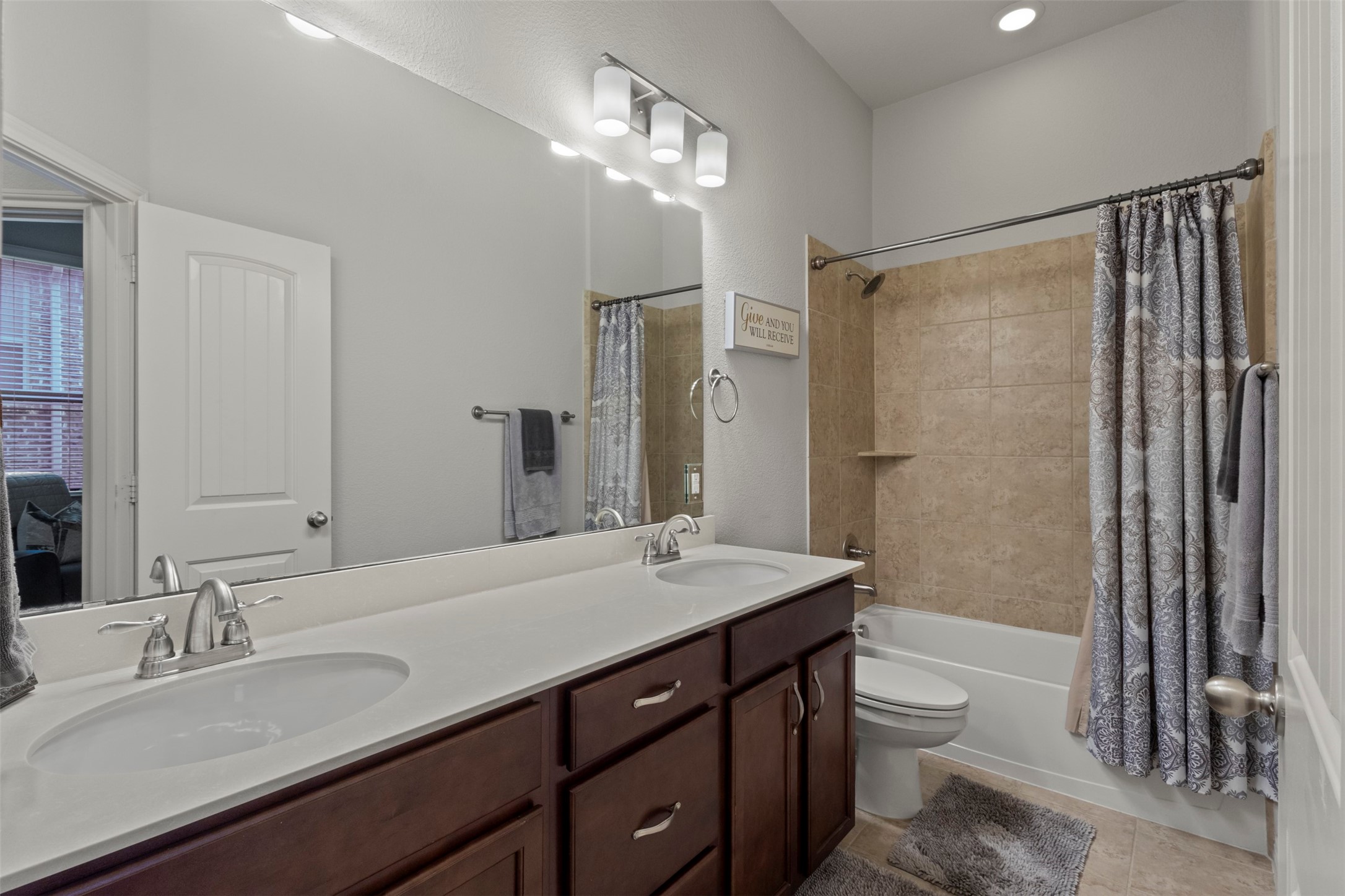 3712 Harbour Mist Trail Denton TX 76208
