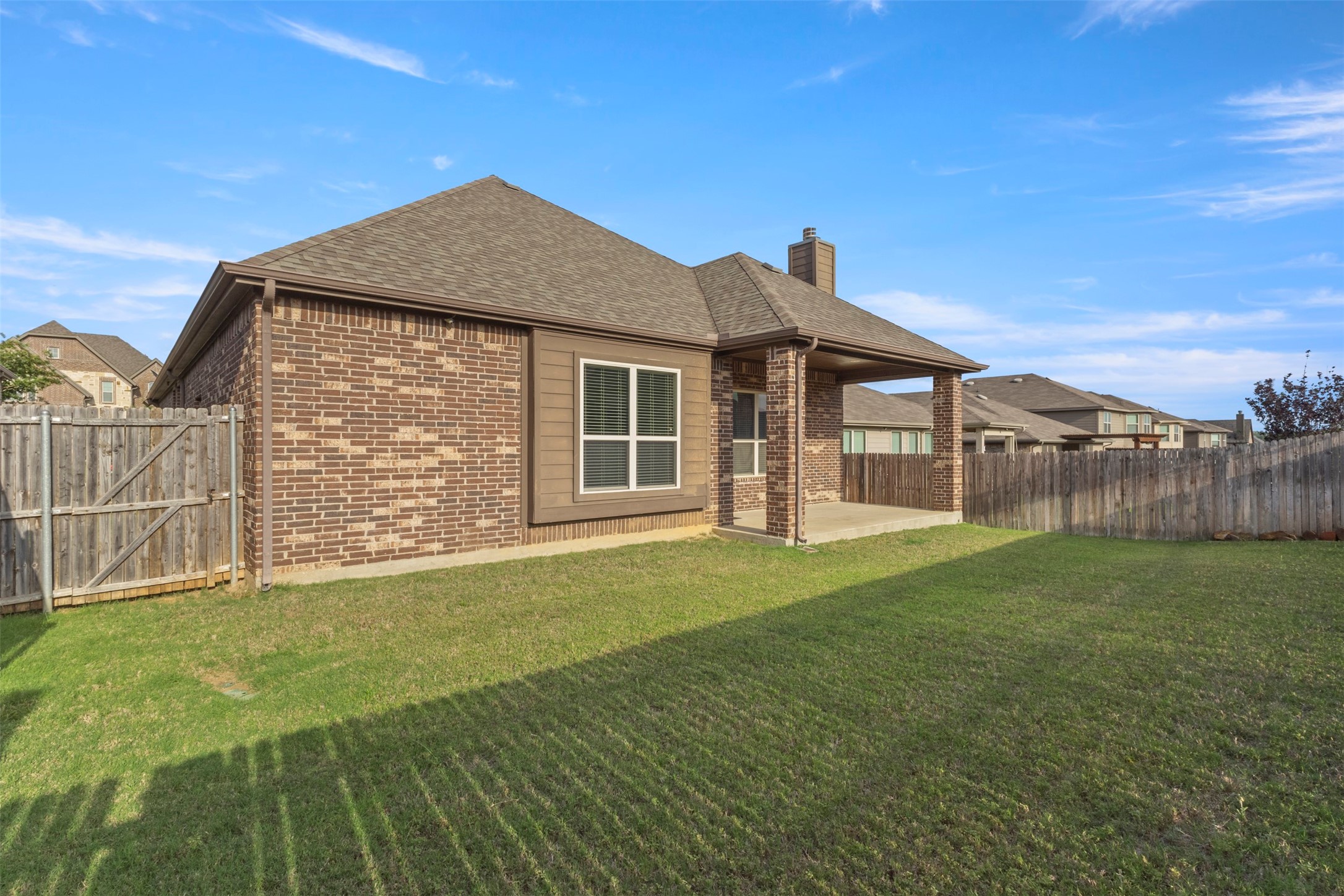 3712 Harbour Mist Trail Denton TX 76208