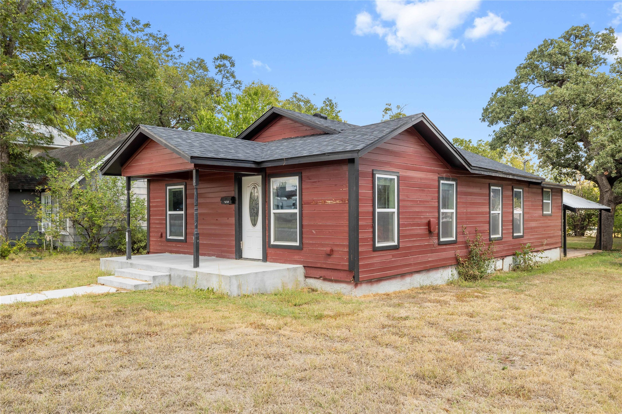 1620 Vincent Street Brownwood TX 76801