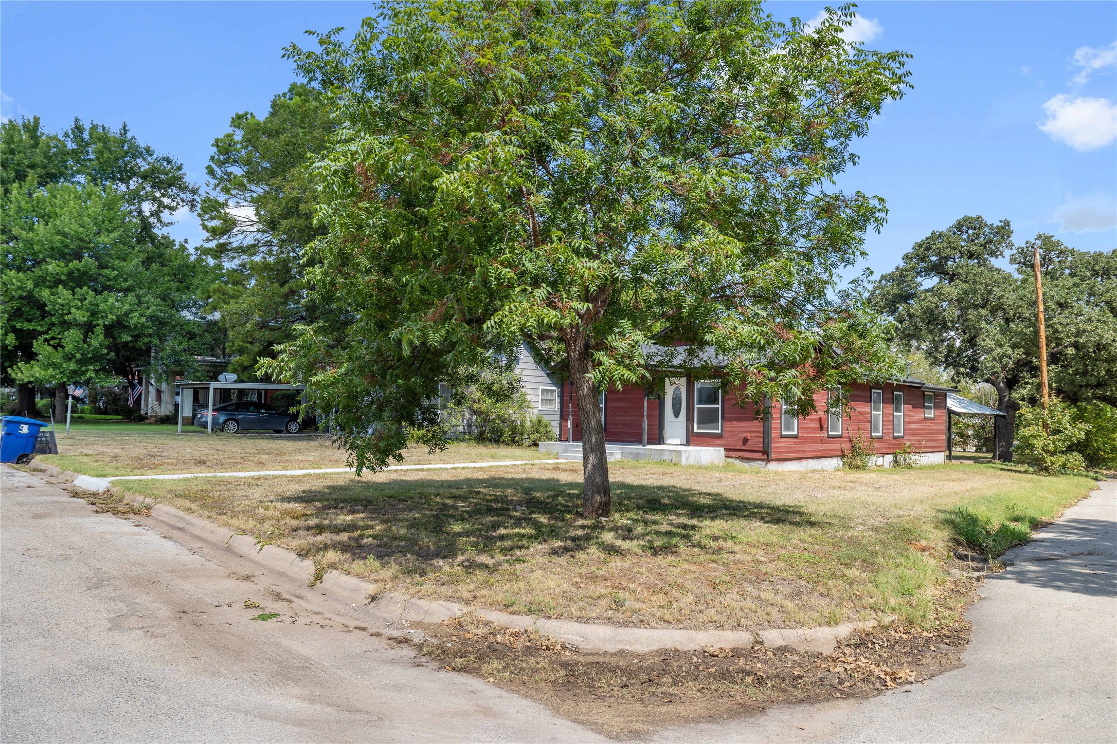 1620 Vincent Street Brownwood TX 76801