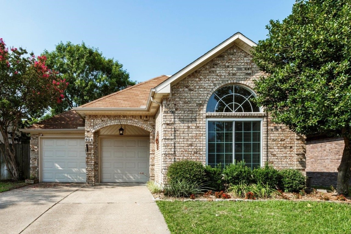 924 Sweetgum Creek Plano TX 75023