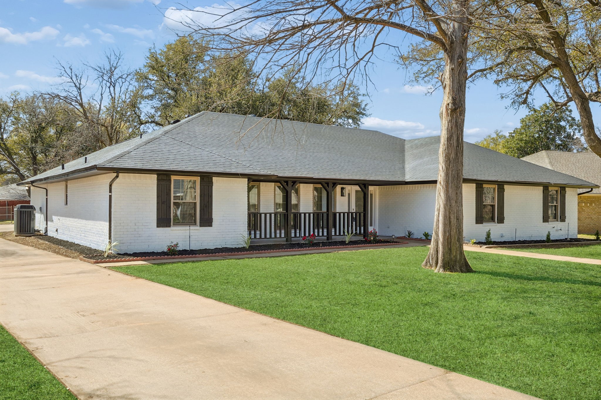 904 Bert Drive Arlington TX 76012