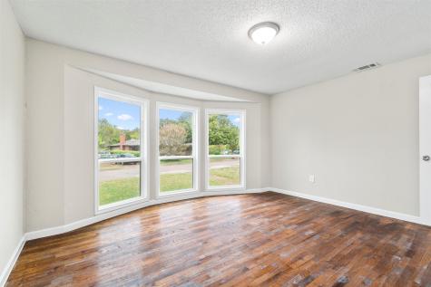 2336 Glencrest Drive Fort Worth TX 76119