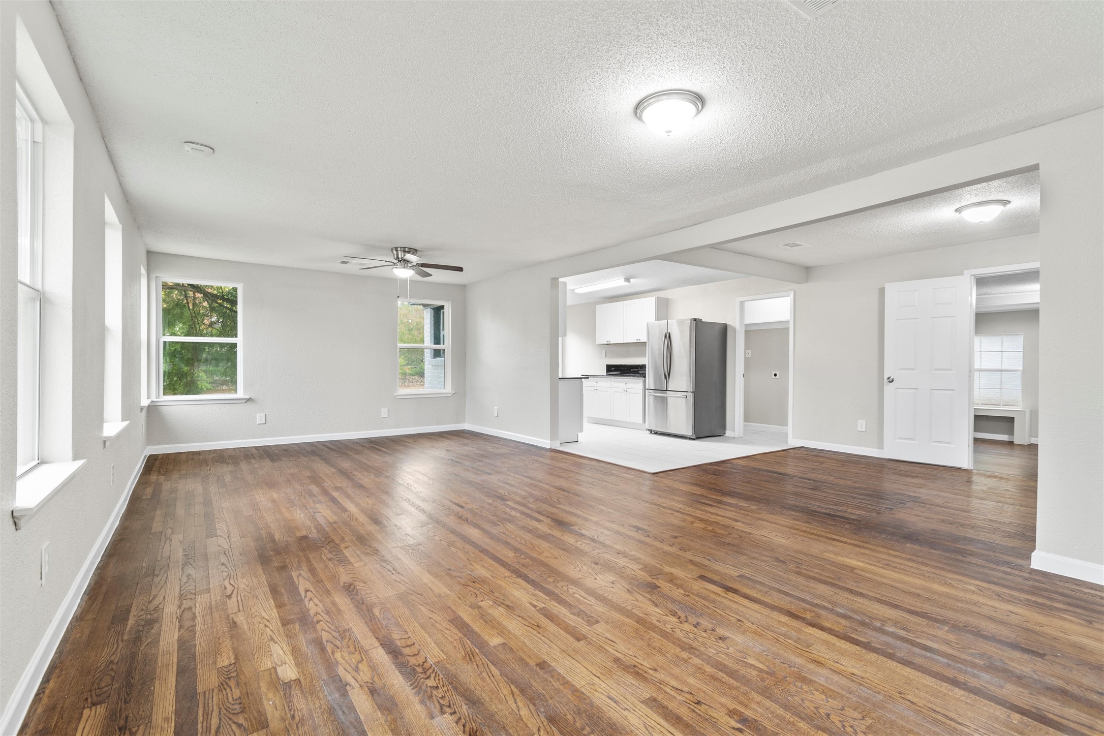 2336 Glencrest Drive Fort Worth TX 76119