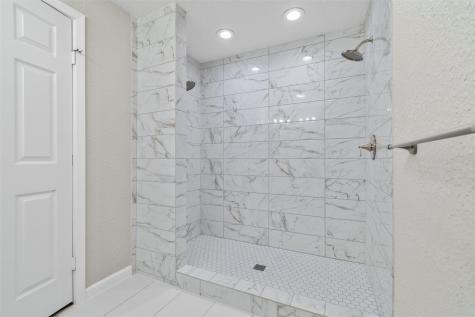 2336 Glencrest Drive Fort Worth TX 76119