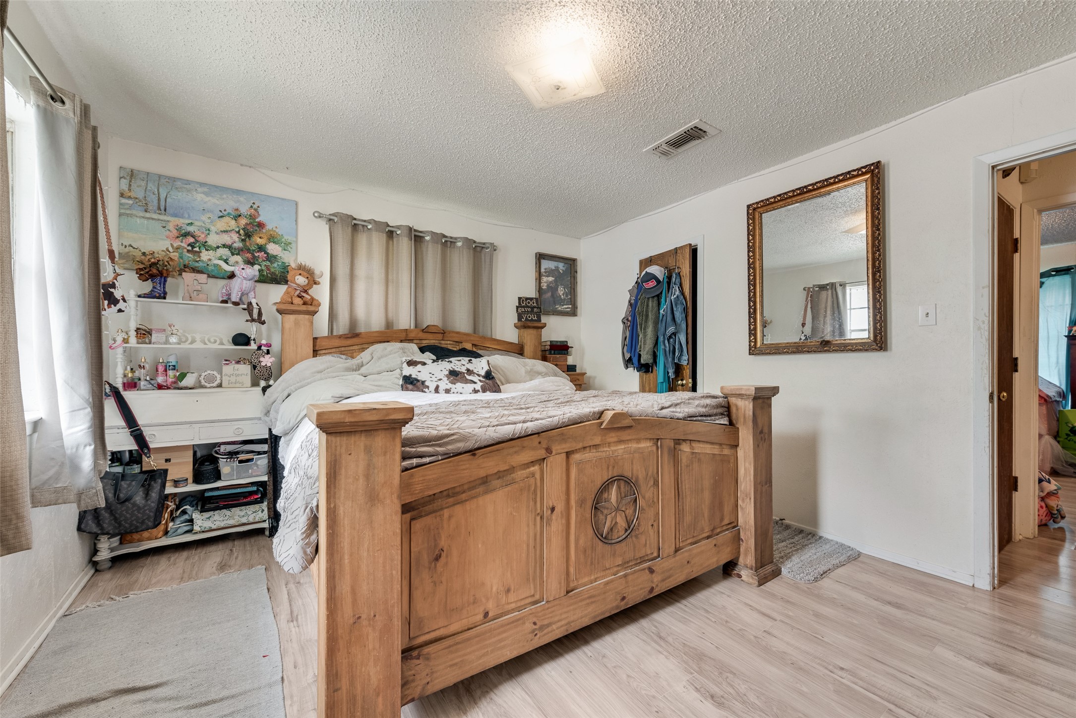 1308 N Kaufman Street Ennis TX 75119