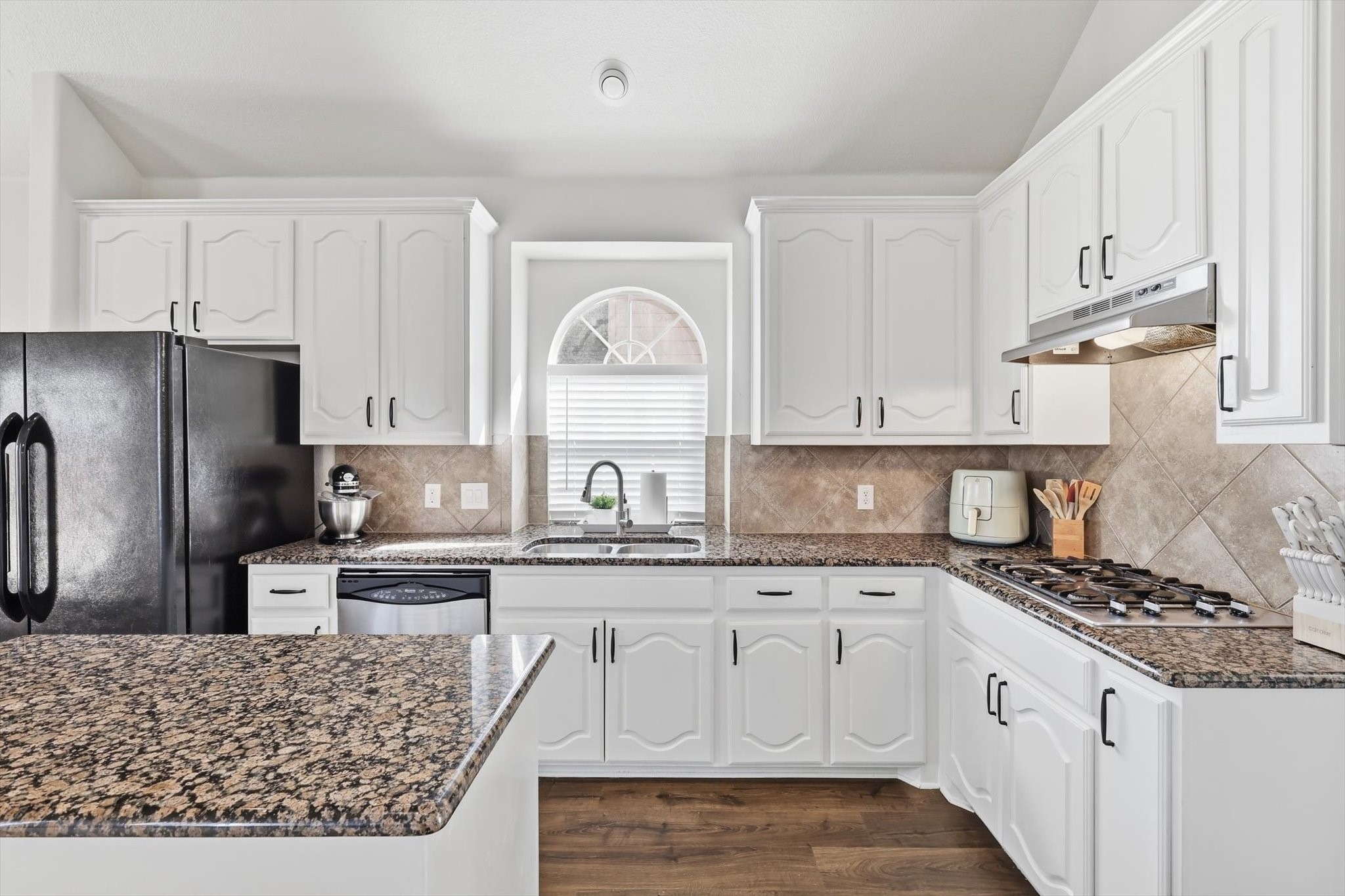 14052 Zippo Way Fort Worth TX 76052