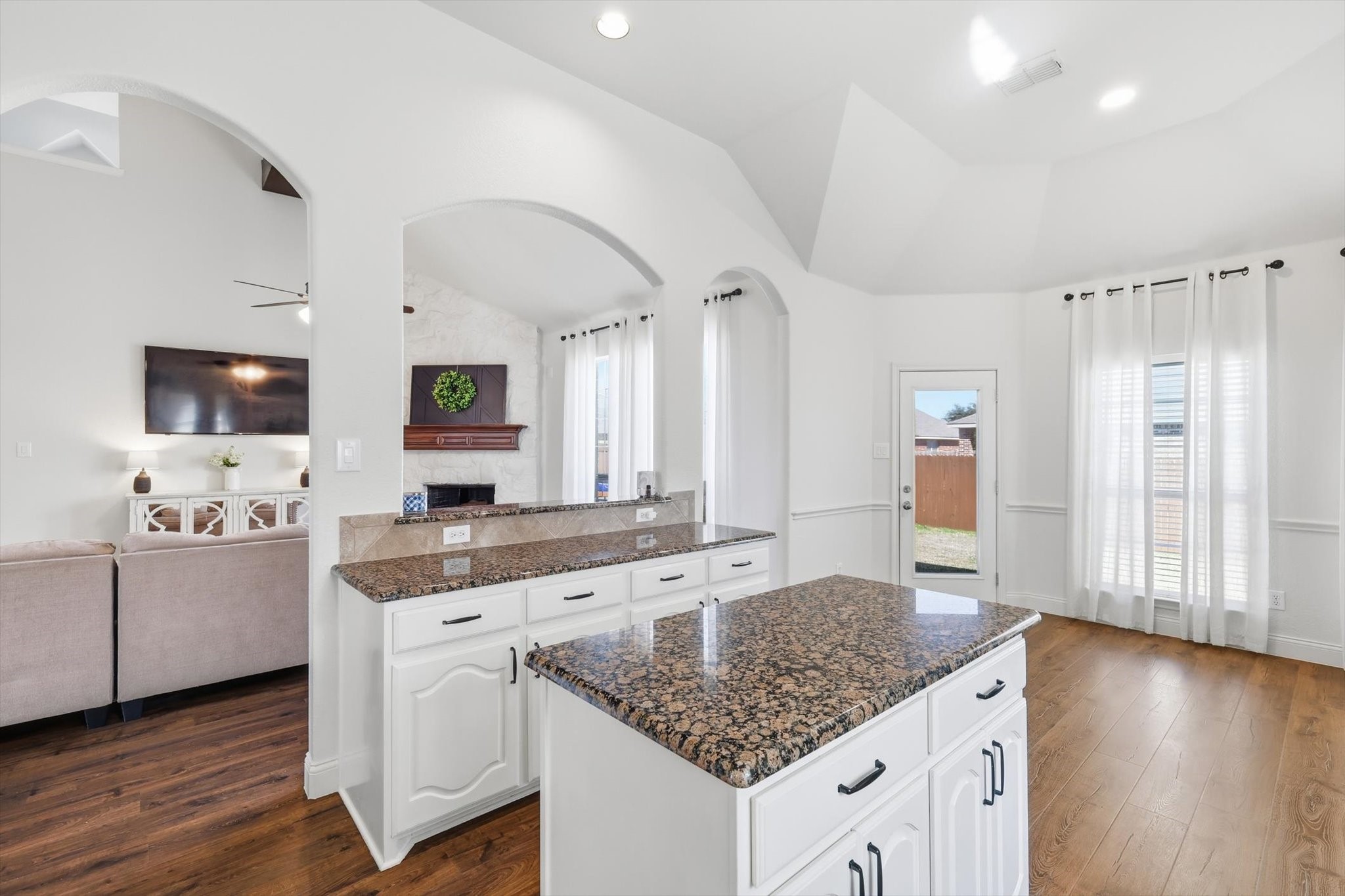 14052 Zippo Way Fort Worth TX 76052