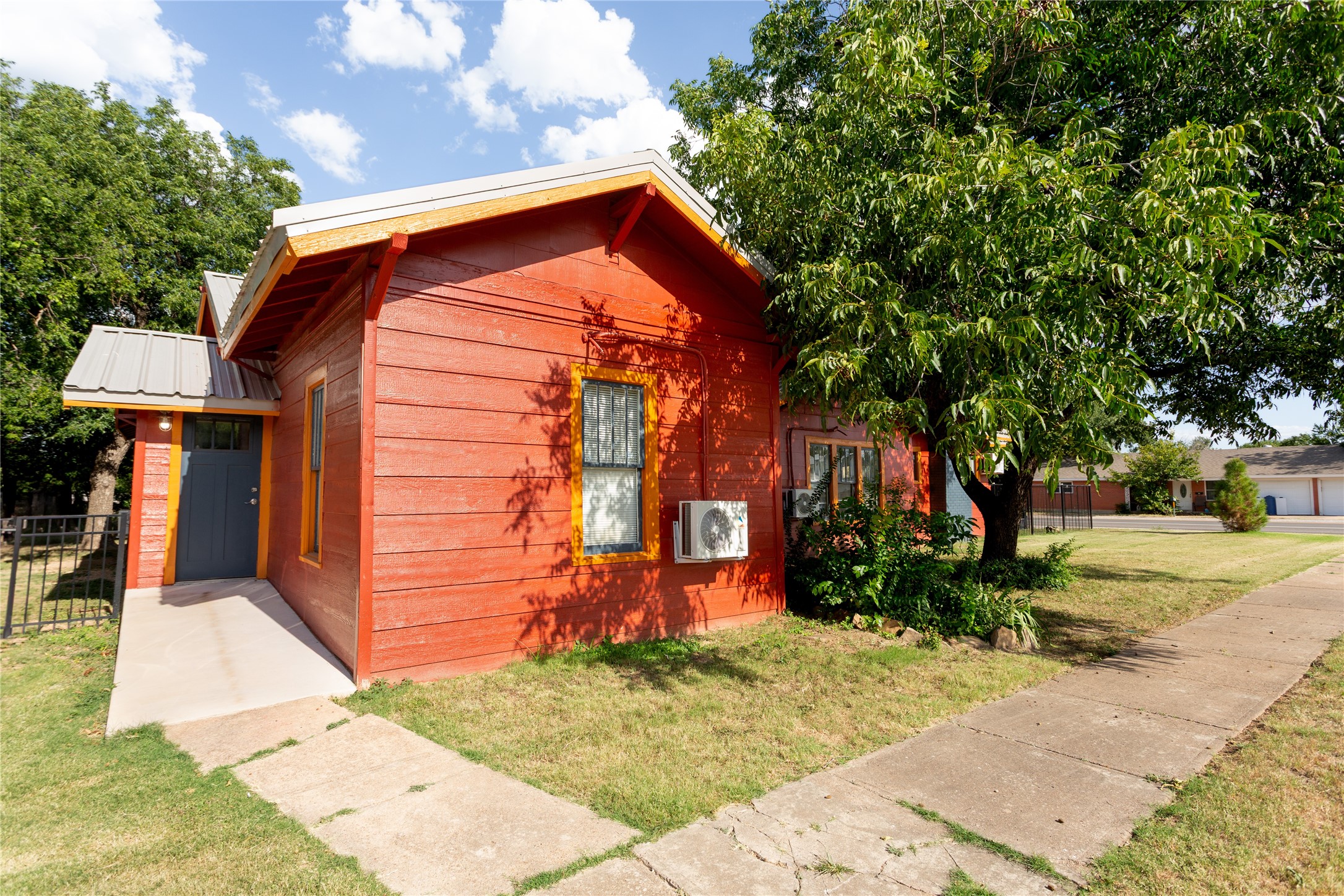 340 A W 3rd Street Baird TX 79504