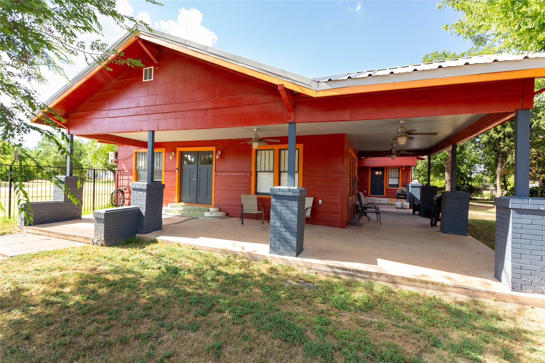 340 A W 3rd Street Baird TX 79504