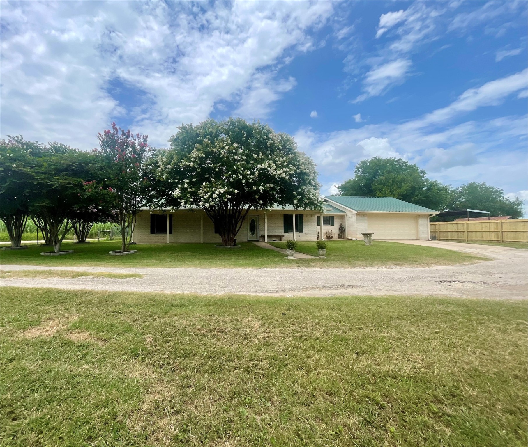 612 N 1st Street W Mount Calm TX 76673