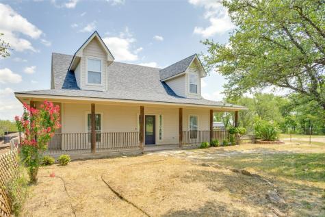 521 Private Road 766 Lipan TX 76462