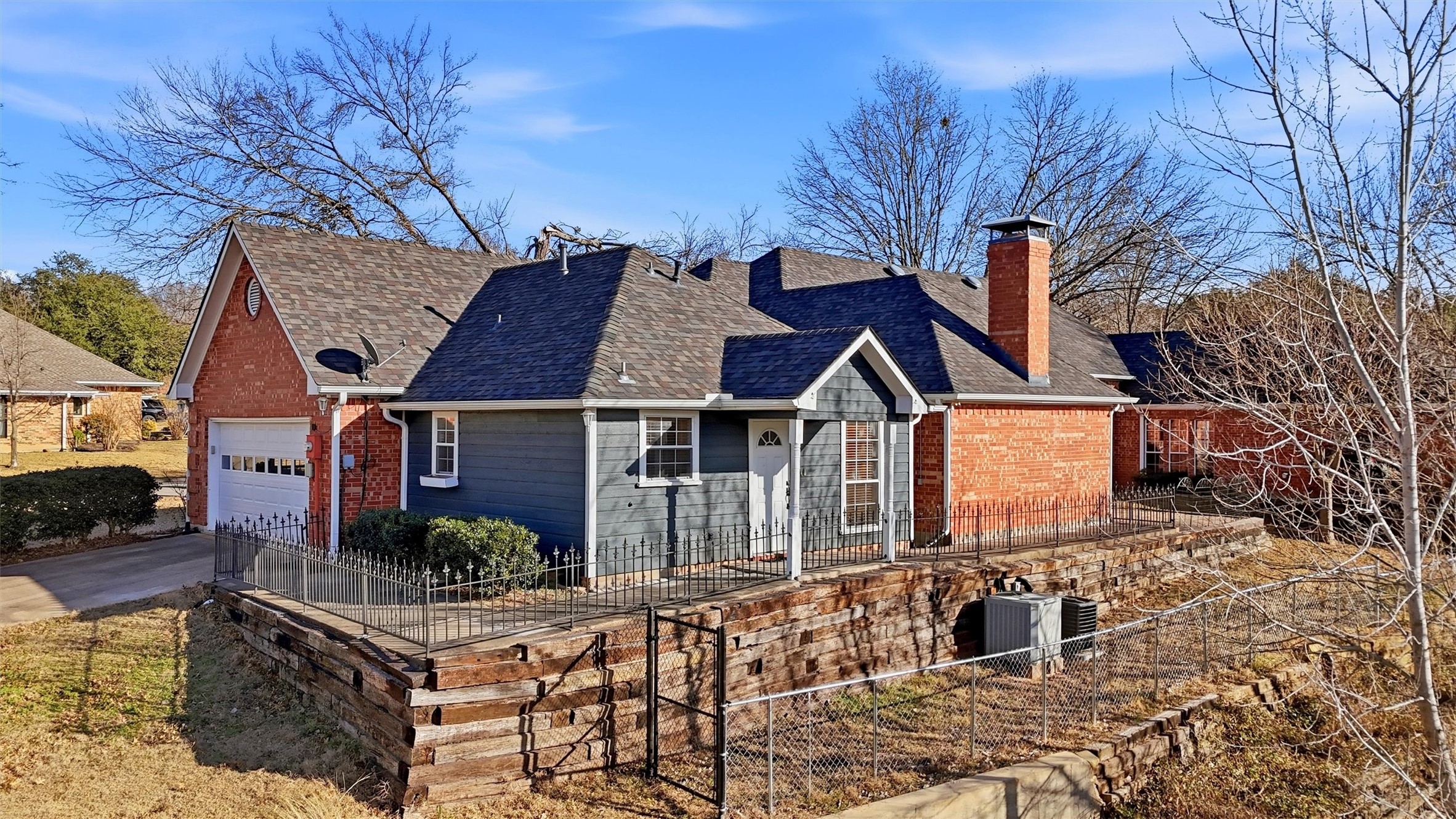 2210 Meadows Lane Sherman TX 75092