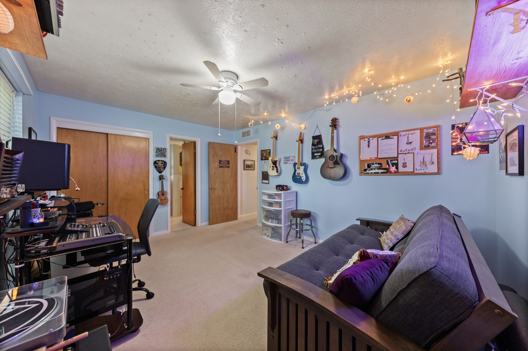 8309 Londonderry Lane Dallas TX 75228
