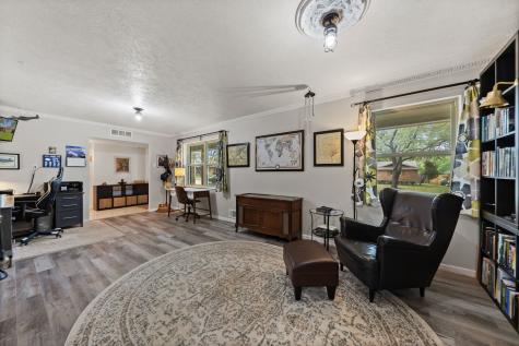 8309 Londonderry Lane Dallas TX 75228