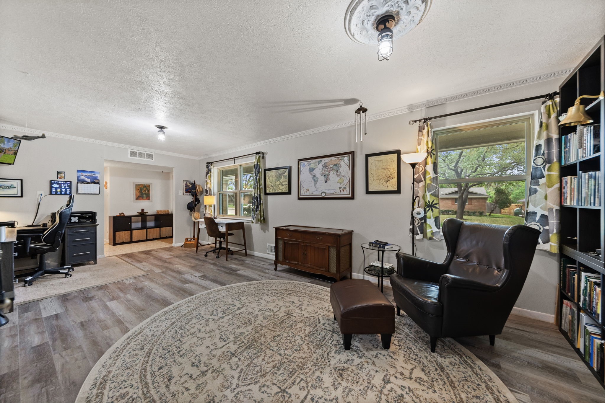 8309 Londonderry Lane Dallas TX 75228
