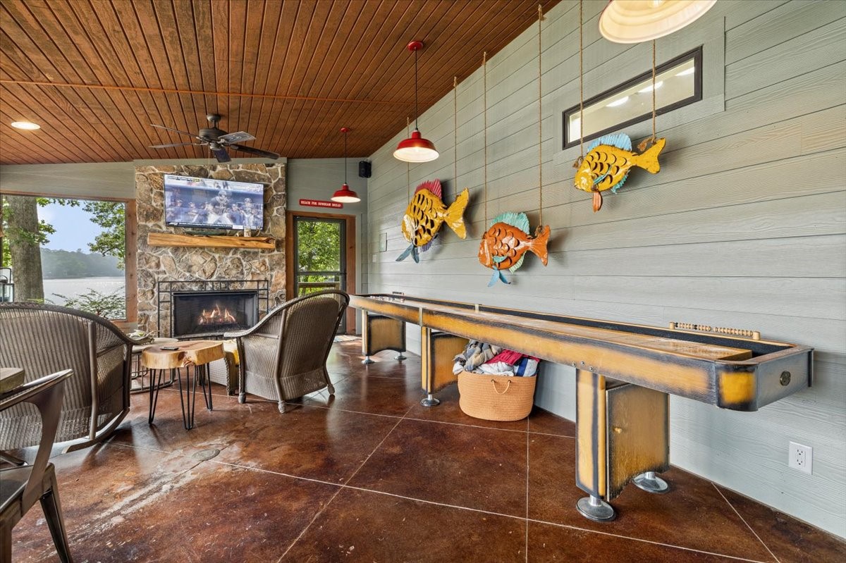 581 Private Road 6665 Mineola TX 75773