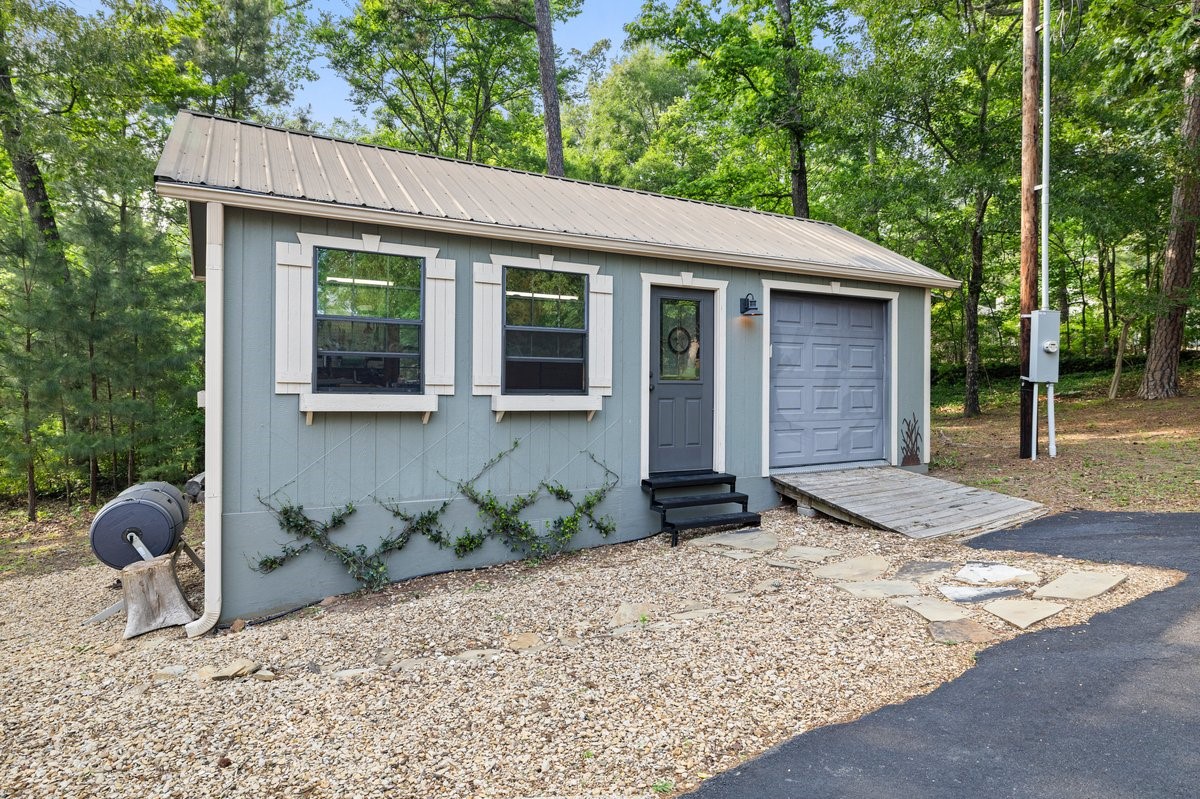 581 Private Road 6665 Mineola TX 75773