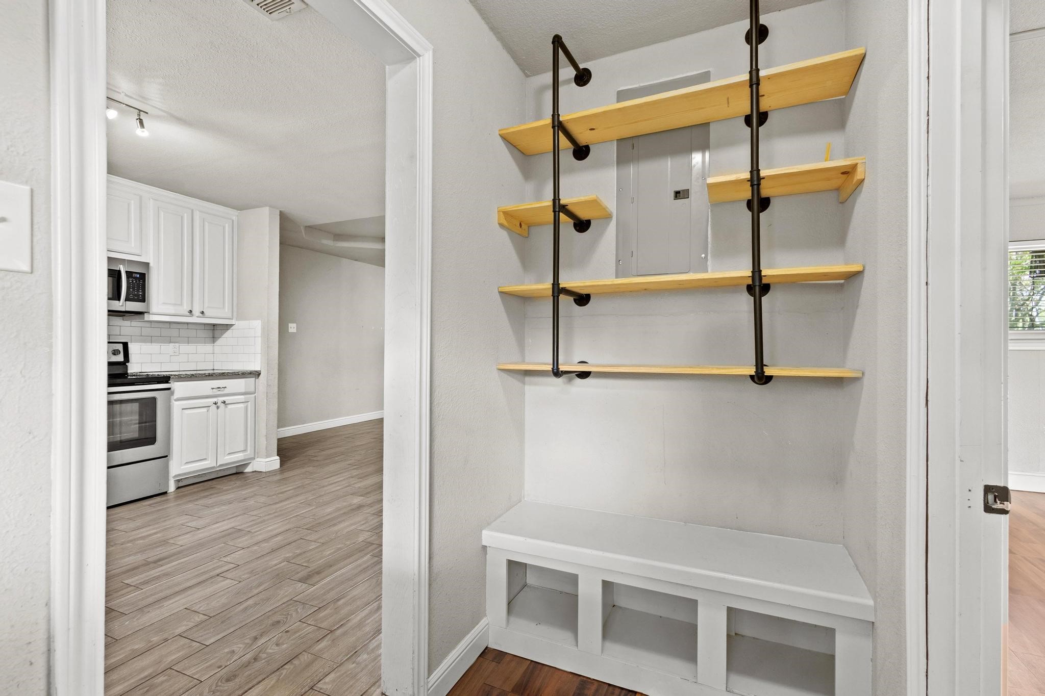 878 N Main Drive Van Alstyne TX 75495