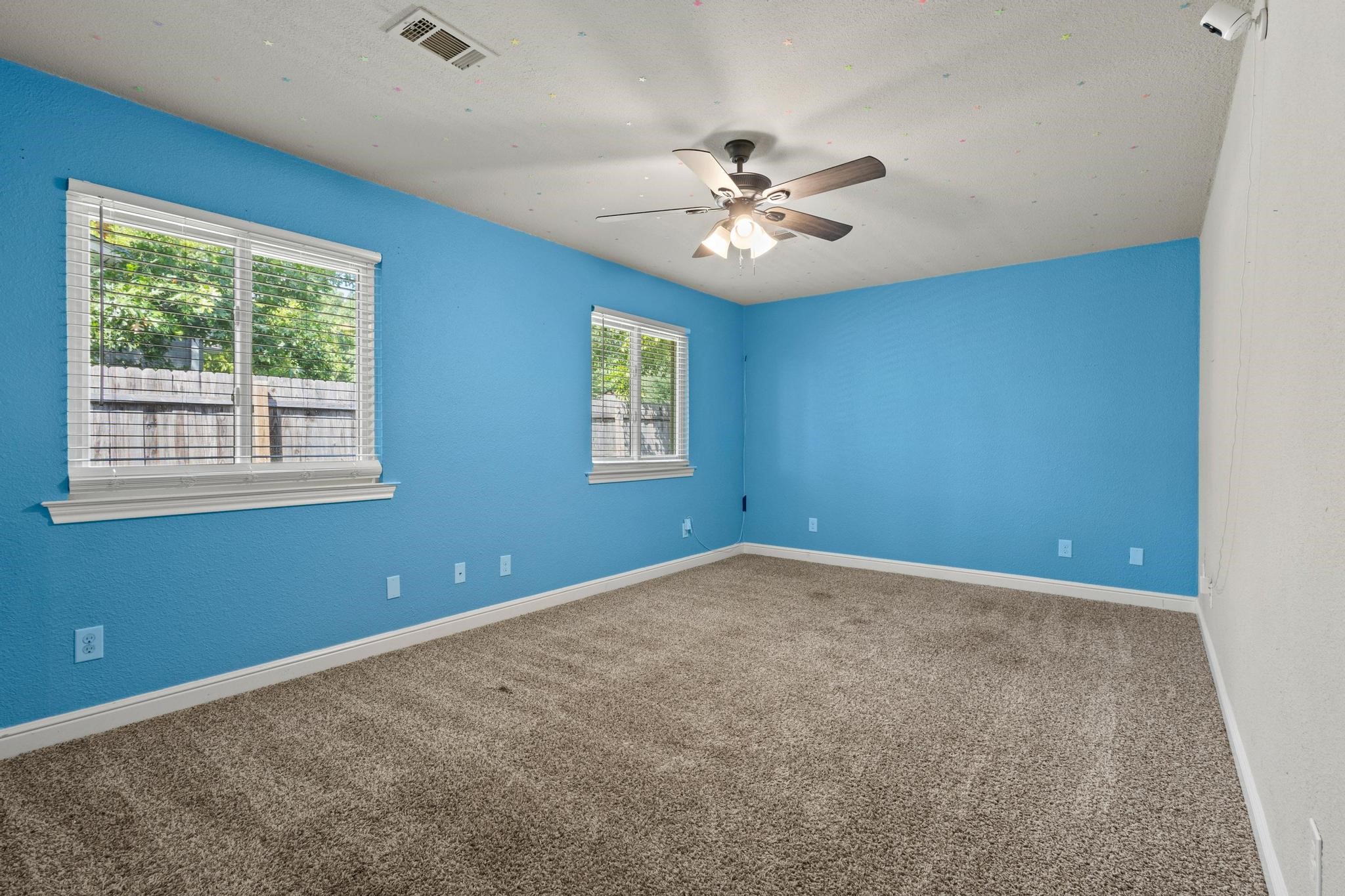 878 N Main Drive Van Alstyne TX 75495