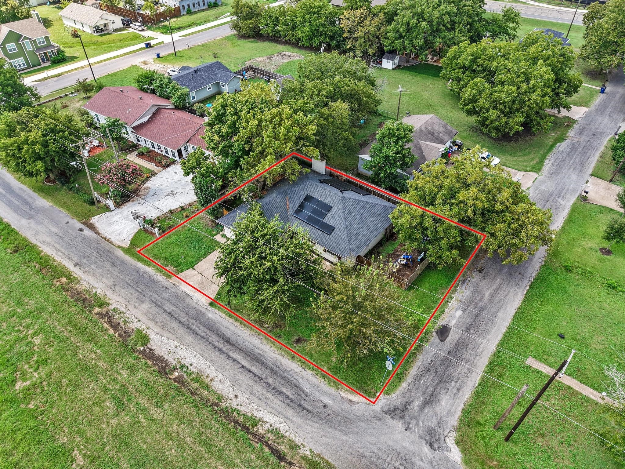 878 N Main Drive Van Alstyne TX 75495