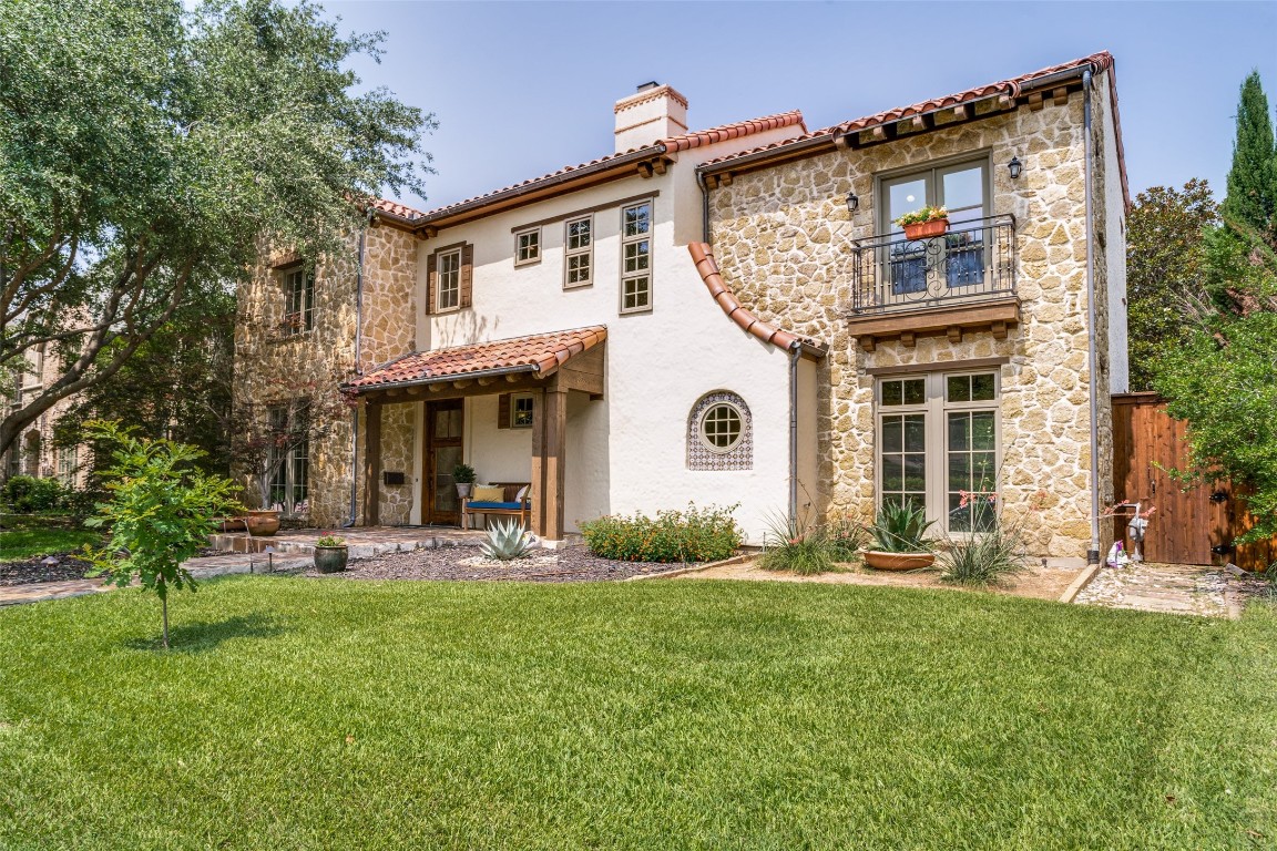 4218 Santa Barbara Drive Dallas TX 75214