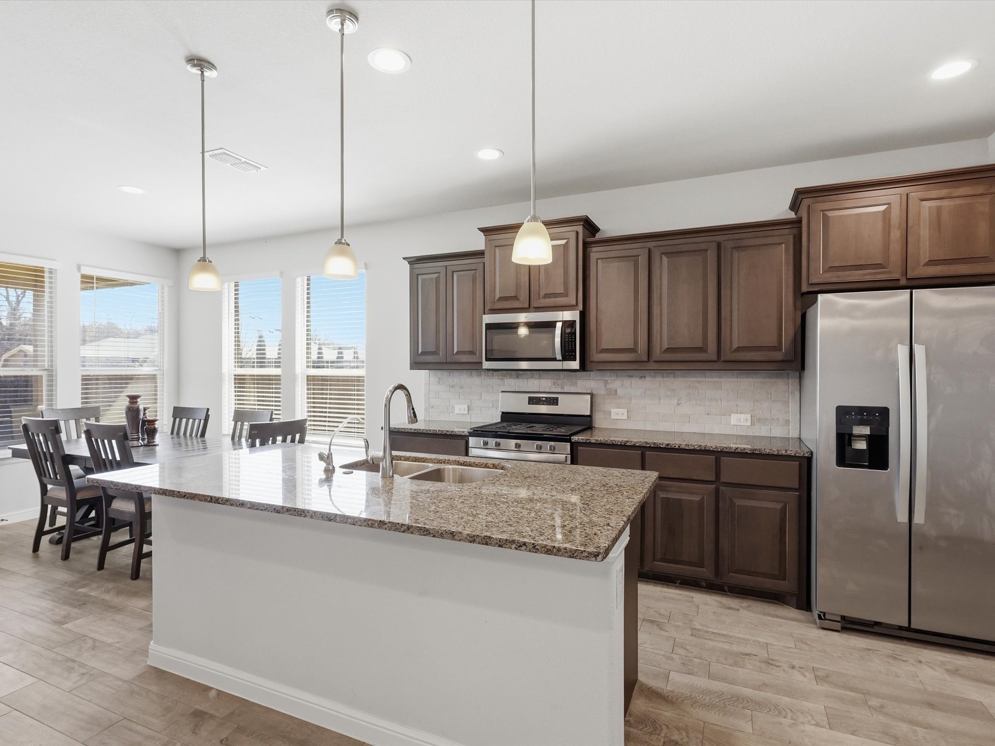 448 Regatta Lane Azle TX 76020