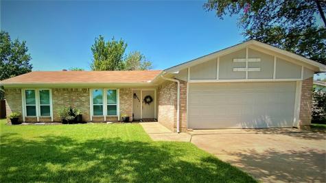 2925 Highgate Lane Bedford TX 76021