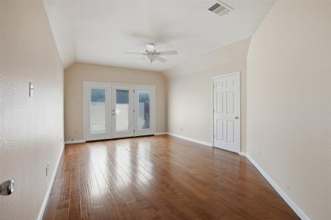 1136 Breezewood Drive Lewisville TX 75077
