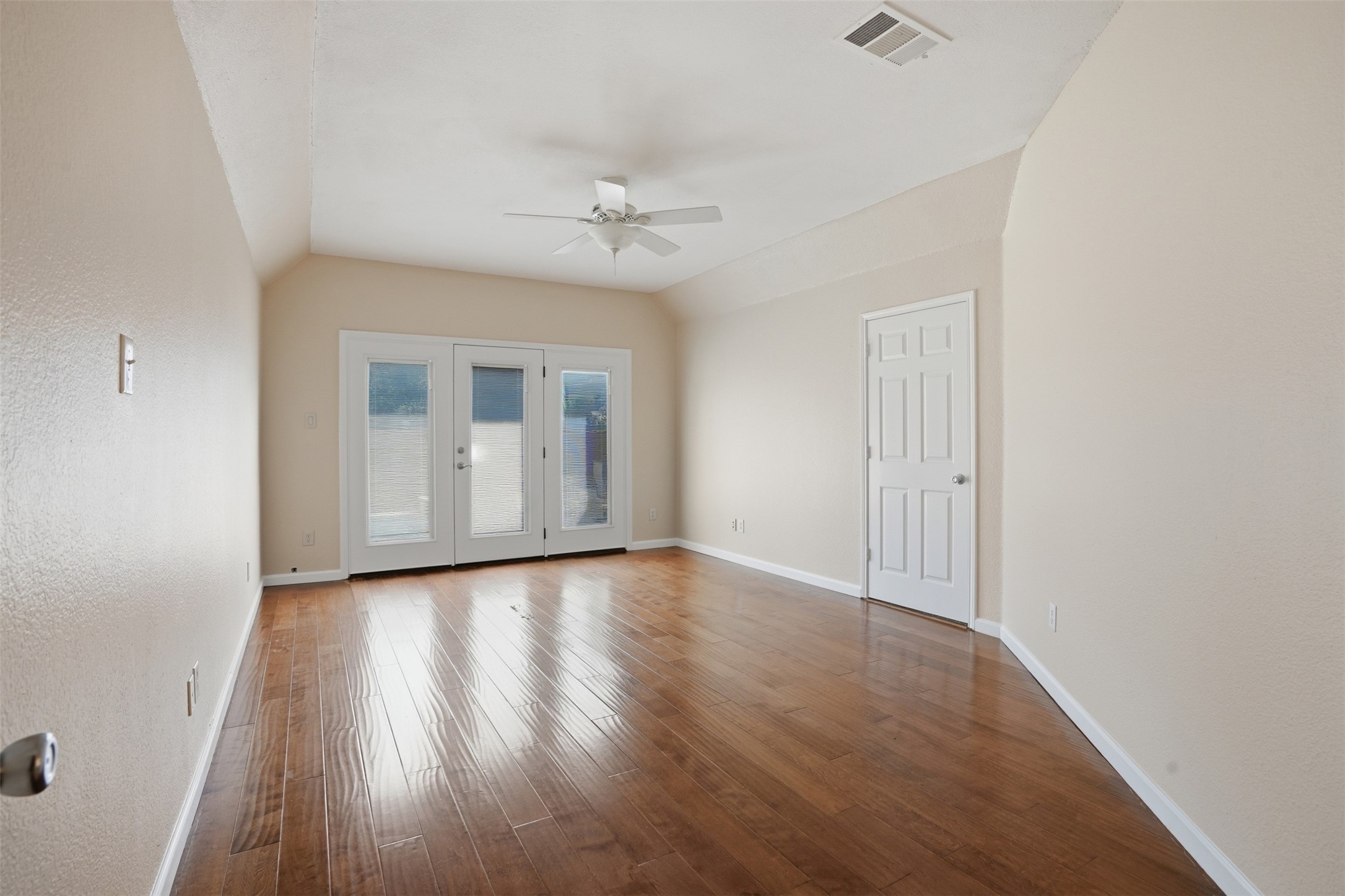1136 Breezewood Drive Lewisville TX 75077