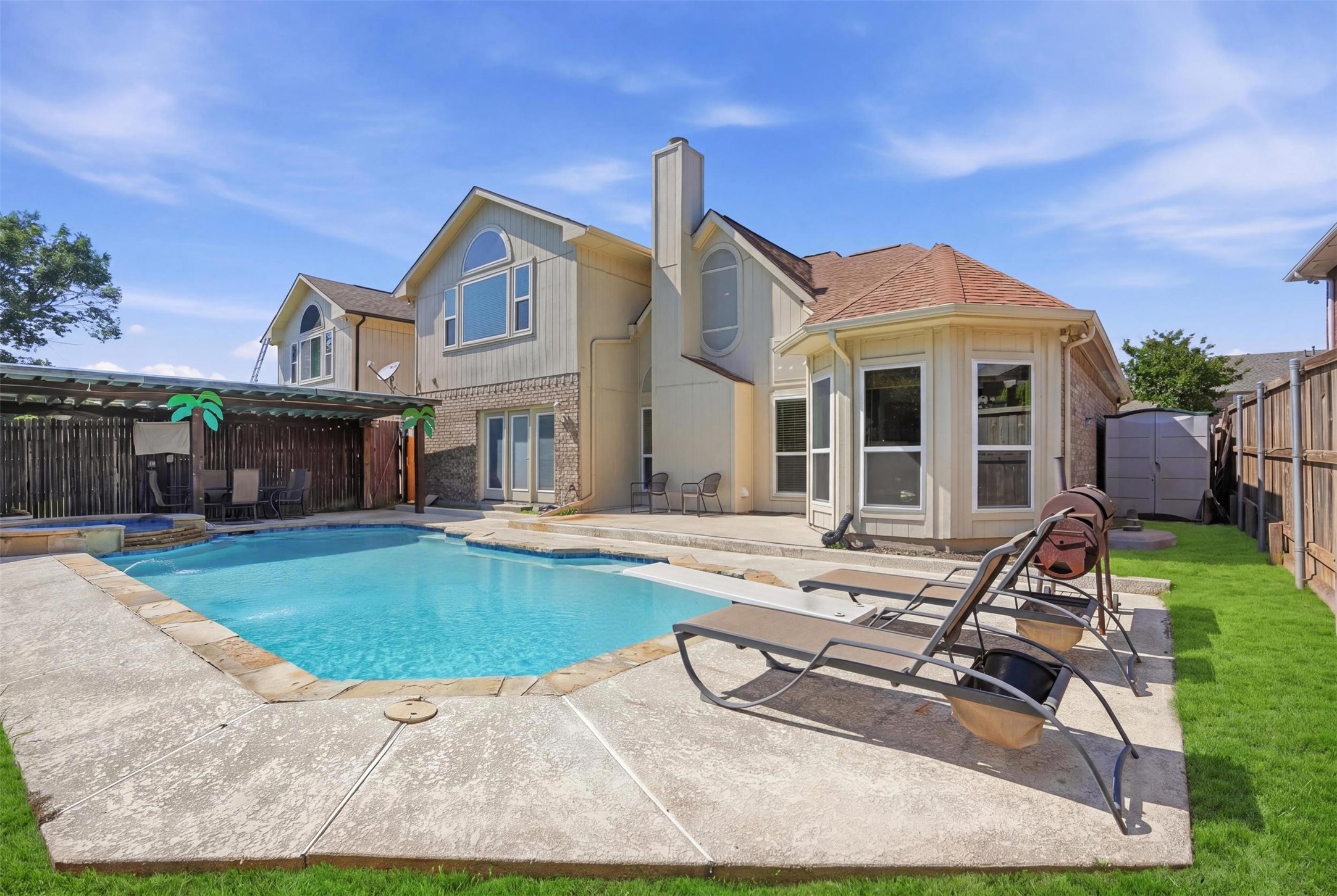 1136 Breezewood Drive Lewisville TX 75077