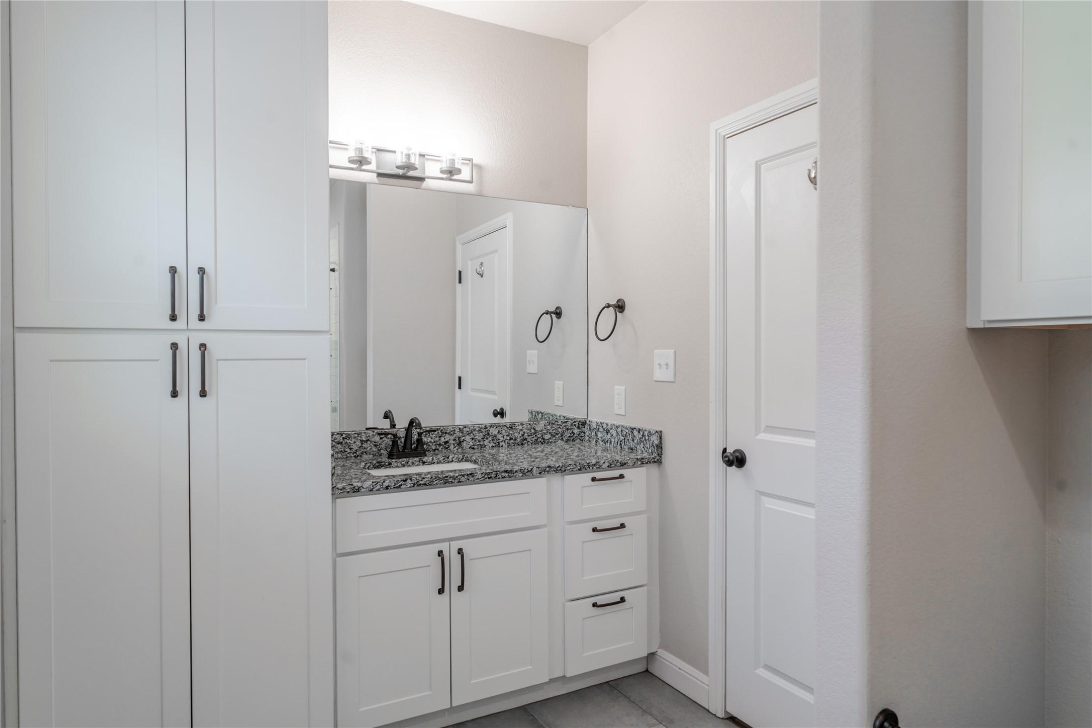 2703 San Gabriel Drive Granbury TX 76048