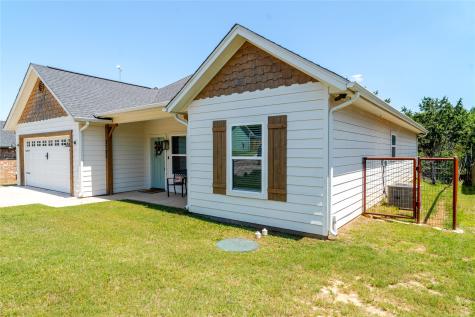 2703 San Gabriel Drive Granbury TX 76048